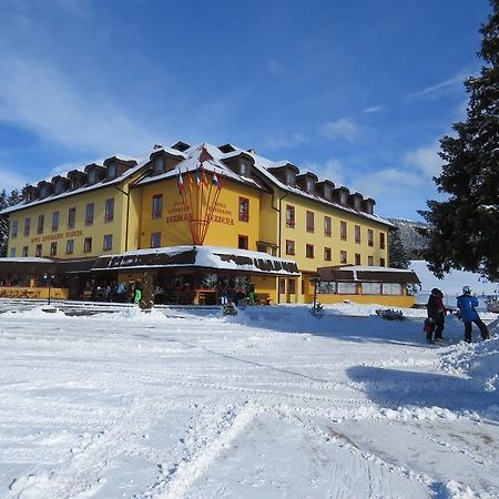 Hotel Vezzena Malga Postesina 외부 사진