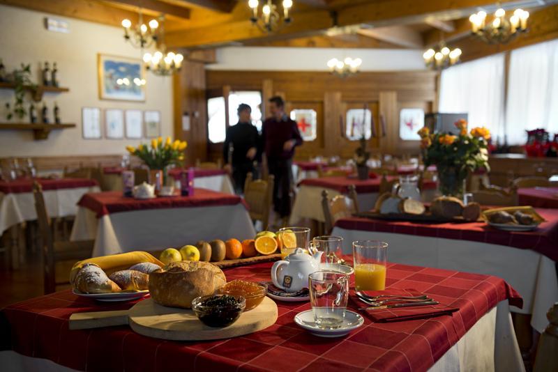 Hotel Vezzena Malga Postesina 외부 사진